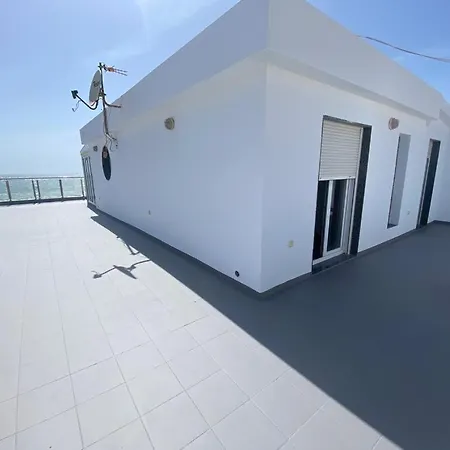 Atico Con Vistas Al Mar *